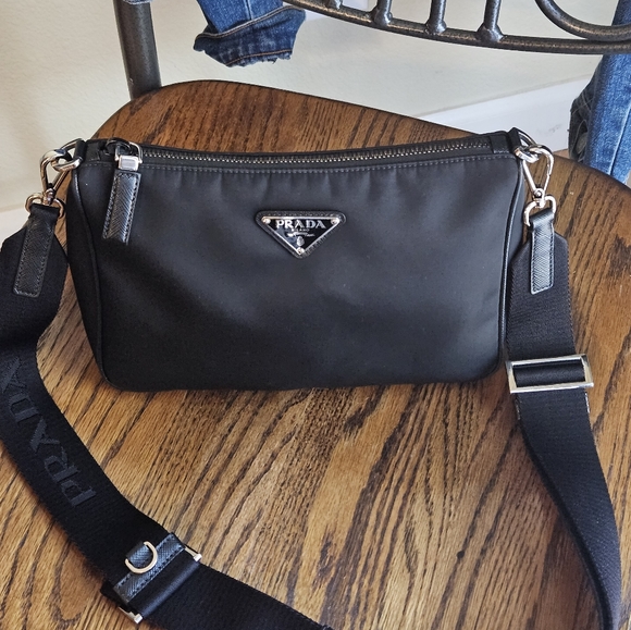 Prada Re-Nylon Crossbody Bag - Picture 4 of 9